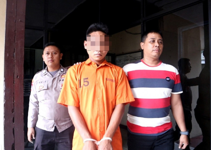 Terungkap, Pelaku Rencanakan Penusukan dan Beli Pisau Seharga Rp5 Ribu