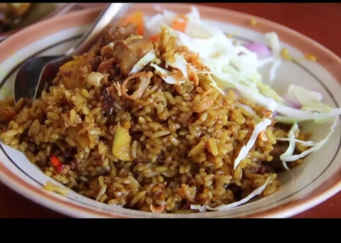 Ini Cara Membuat Nasi Goreng Gurih dan Lezat