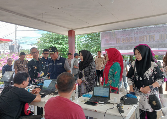 Bupati Buka Pasar Murah Bersubsidi