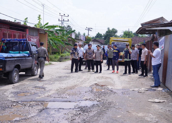 Cek Kerusakan Jalan, Tim Pembangunan Infrastruktur Lampung Turun Ke Pringsewu
