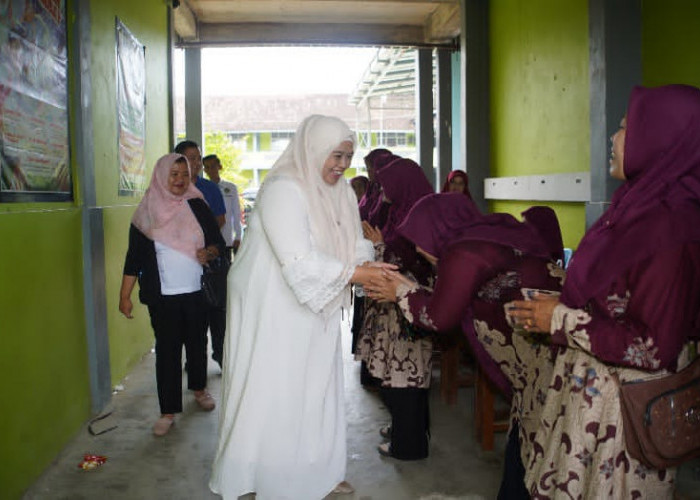 Wabup Pringsewu Hadiri Pengajian Akbar Harlah ke-50 Ponpes Yasmida, Tekankan Peran Strategis Pendidikan Akhlak