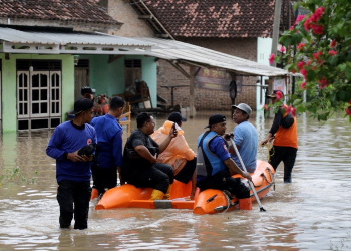 Pj. Bupati Minta Masyarakat  Waspada Banjir di Pringsewu