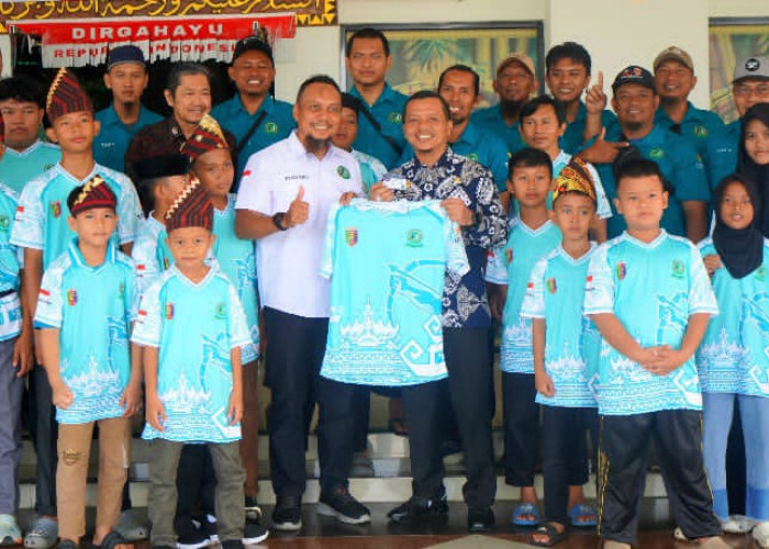 Lepas 35 Atlet ke Kejurnas FESPATI 2026, Bupati Pringsewu Targetkan Prestasi dan Karakter