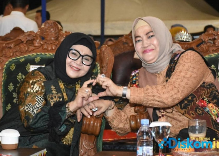 Ketua TP-PKK Tanggamus Hj.Siti Mahmudah Saleh Hadiri Grand Final Muli Mekhanai 2026