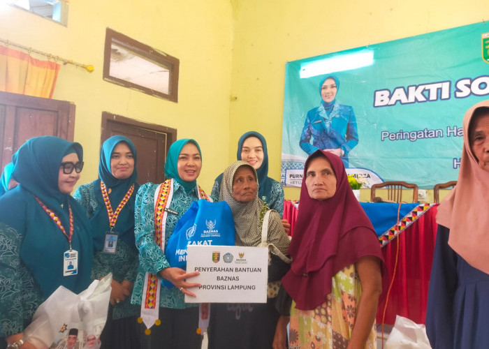 Peringati HKG PKK dan HUT Provinsi Lampung Batin Wulan Salurkan Bantuan 