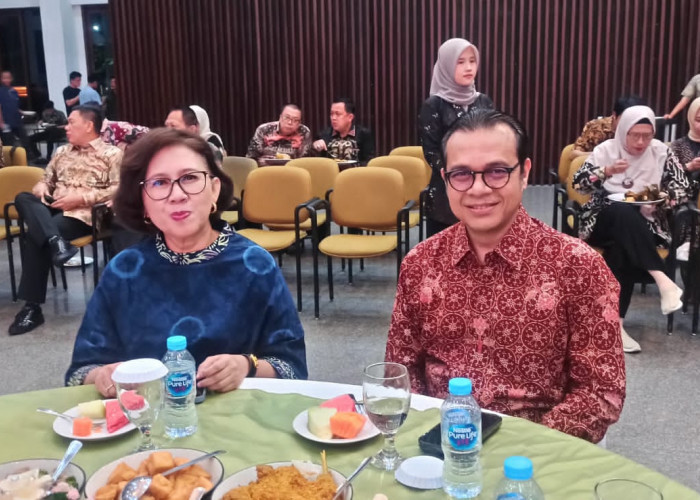 Mirza Minta Rektor UGM dan Kagama Jangan Pulang Sebelum 'Nyeruwit' Singgung Hilirisasi Singkong Lampung