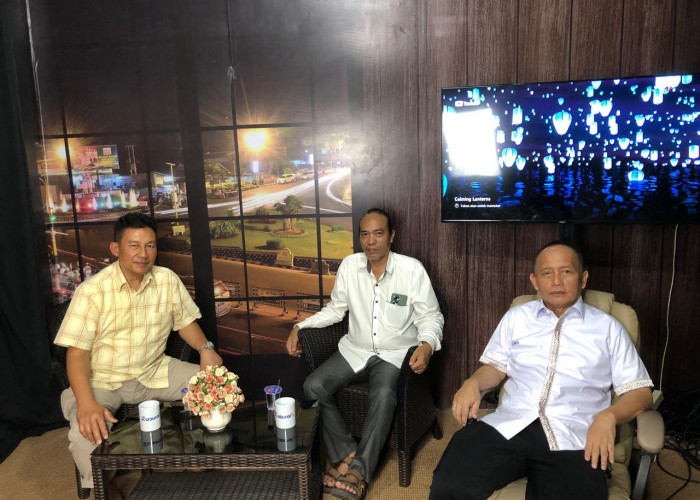 Balon Walikota Bandar Lampung Brigjen Pol (Purn) M. Ikhsan Silaturahmi Ke Kantor Saburai TV Digital
