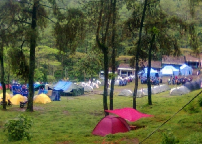 5 Rekomendasi Spot Camping di Mojokerto Punya Daya Tariknya yang Beragam. 