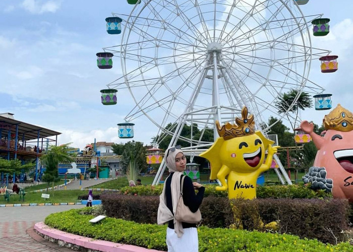 Krakatau Park Diserbu Pengunjung di Lebaran ke Dua