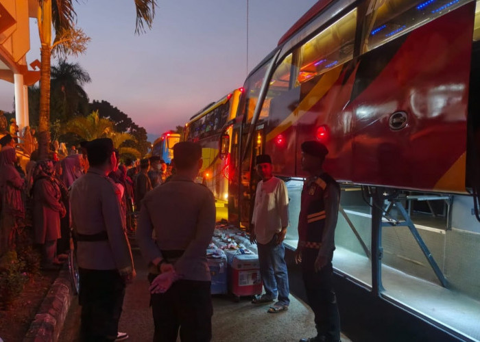 Amankan Pemulangan Jamaah Haji Kloter 19, Polres Tanggamus Terjunkan 30 Personel 