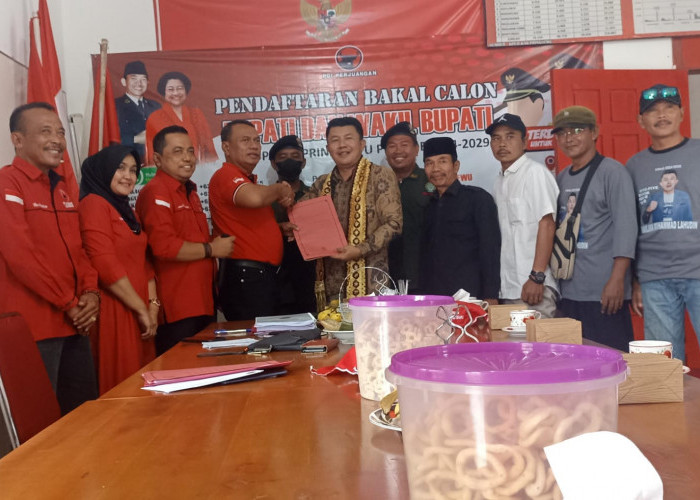 H-2 Penutupan, 11 Bacalonkada Pringsewu Kembalikan Berkas Pendaftaran di PDI-P 