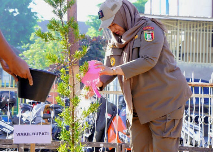 Wabup Pringsewu Umi Laila Pimpin Gerakan Nasional Indonesia Asri