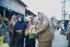 Tekan Inflasi, Pemkab Pringsewu Gelar Operasi Pasar Murah di Pasar Induk