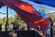Polisi-TNI Bongkar Gelanggang Sabung Ayam di Pulau Panggung, Arena 8x10 Meter Dimusnahkan