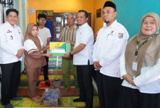 Bupati Pringsewu Santuni Keluarga PMI Meninggal di Malaysia
