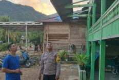Puting Beliung Terjang Pekon Way Kerap, Tiga Rumah Warga Rusak 