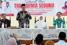 Hari Thalasemia Sedunia 2026, Bupati Pringsewu Serahkan Santunan untuk Para Penyintas