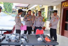 Pastikan Penyimpanan Sesuai SOP, Kapolres Tanggamus Cek Senpi Personel