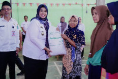 Pemkab Pringsewu Salurkan 21,63 Ton Beras untuk 721 Warga Banyuwangi