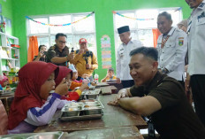 Kajati Lampung Tinjau dan Bupati Tanggamus Tinjau MBG di Kecamatan Pugung 