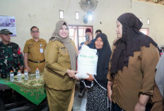 Pemkab Pringsewu Gulirkan Bantuan Pangan Beras Tahap II di Pekon Blitarejo