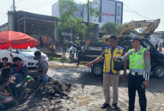 Perbaikan Irigasi Dikebut, Polisi Ikut Bantu Atur Arus Lalin