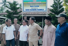 Bupati Pringsewu Tinjau Peternakan Kambing Perah, Soroti Kendala Pemasaran Susu