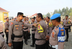 Wakapolres Pringsewu Mendadak Periksa Ponsel Anggota, Cegah Narkoba HIngga Judol
