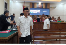 Bupati Lamteng Non Aktif Ardito Wijaya Didakwa Terima Rp 7,8 Miliar