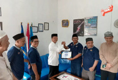 Bupati Pringsewu Hadiri Buka Bersama Wartawan di Sekretariat PWI