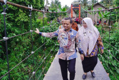 Bupati Pringsewu Resmikan Jembatan & Tinjau UMKM Saat Ngopi Serasi di Candiretno