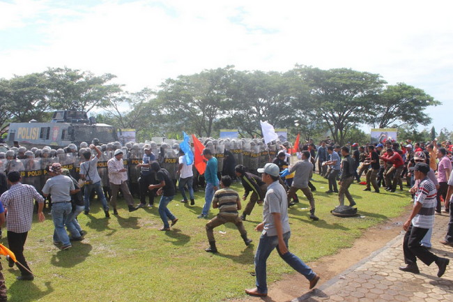 Kotak Suara Direbut Hingga Kantor KPU di Geruduk