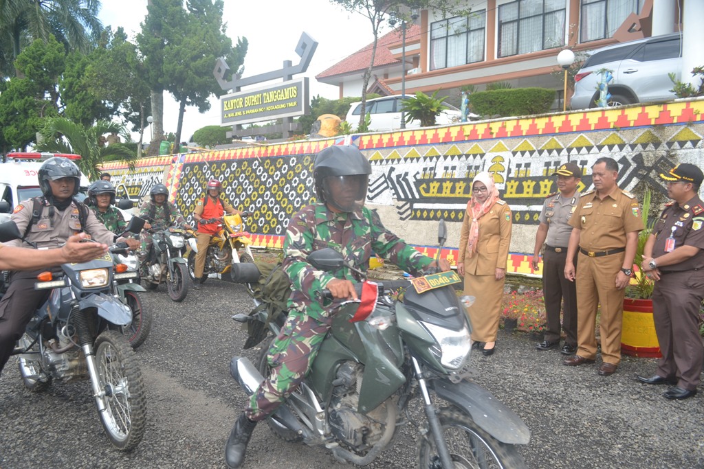 Puluhan Relawan Gabungan Diterjunkan Ke Kelumbayan