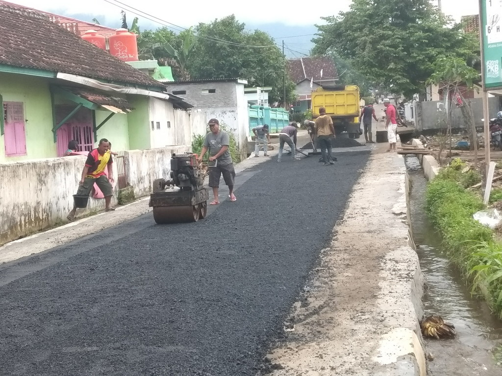 Warga Senang, Jalan Bendungan Kusa Diperbaiki