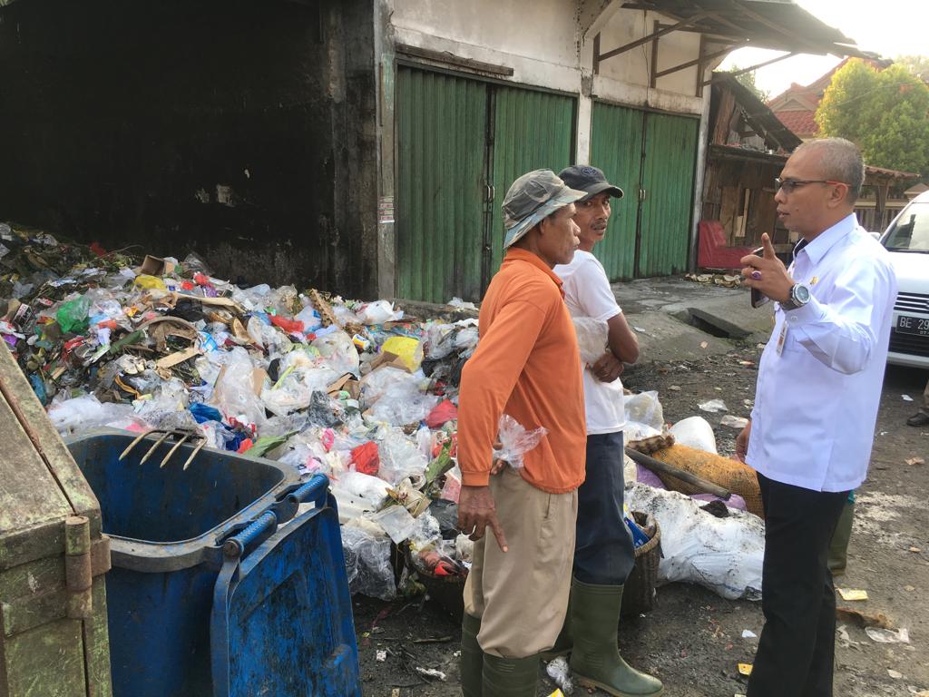 Personel Terbatas, Sampah Tak Tuntas