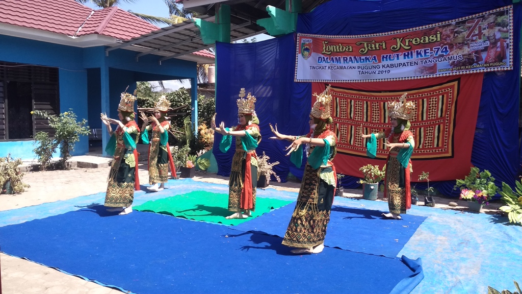 Meriahkan HUT RI, Kecamatan Pugung Gelar Lomba Tari Kreasi