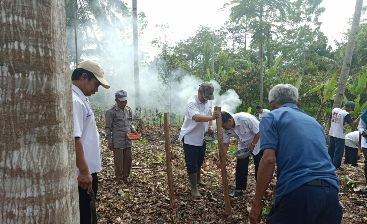 Siapkan 20 Ha Lahan Untuk Bibit Kedelai Berkualitas