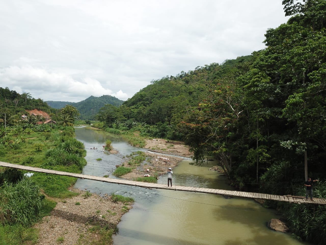 Ajukan Pembangunan Dua Jembatan Ke Pusat