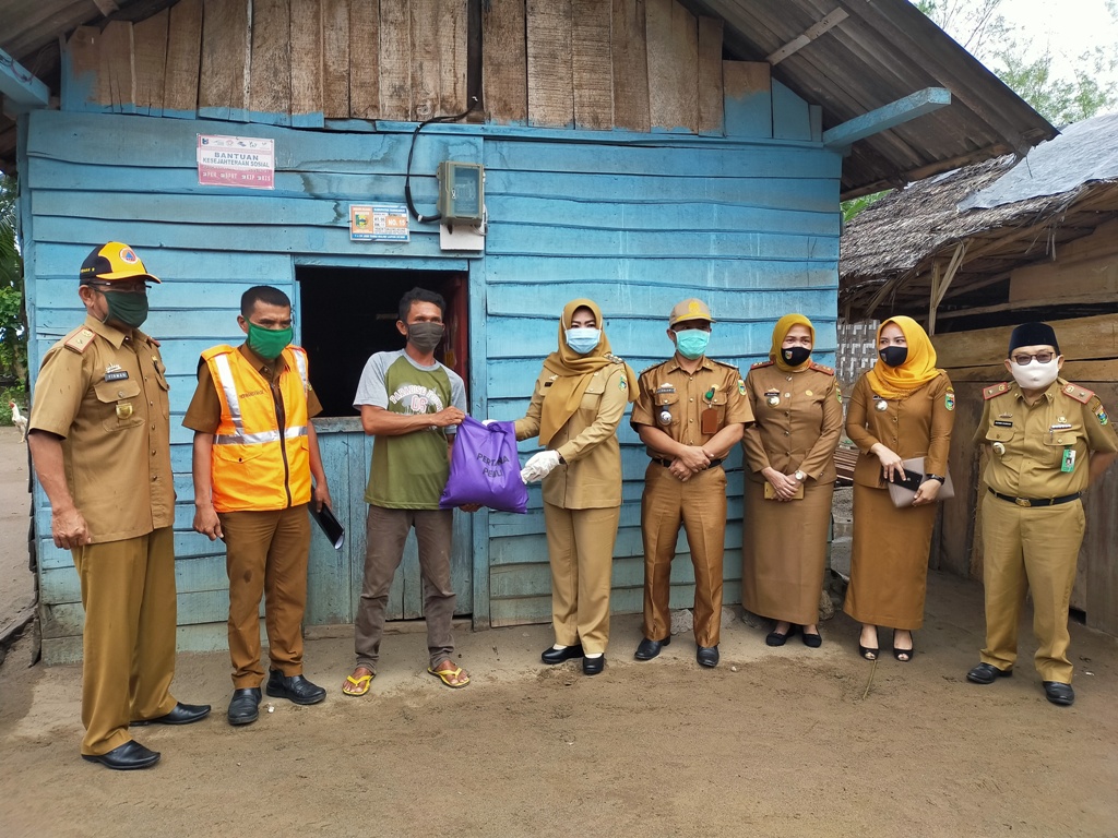 58 KK Di Pekon Tanjung Agung Dapat Bantuan Sembako