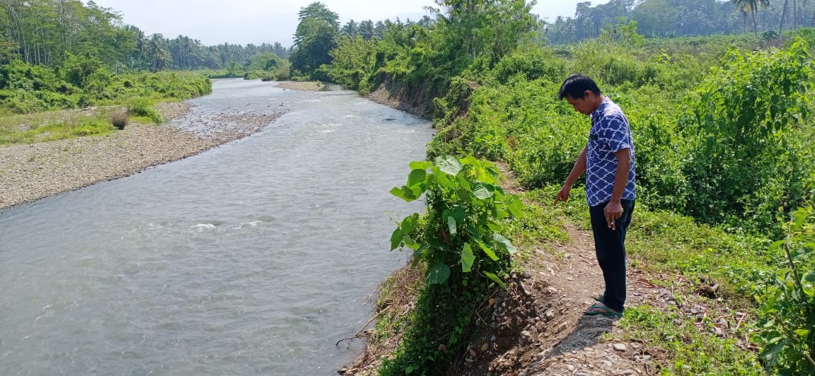 Tanggul Kian Tergerus , Warga Banjarmasin Was-was