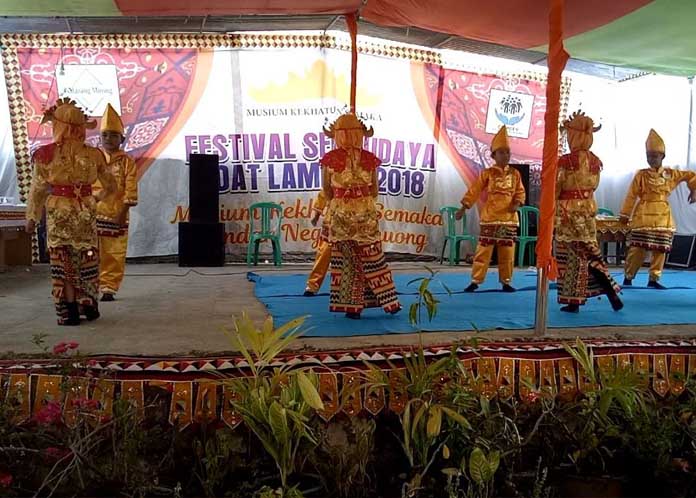 Lomba Seni Tari Meriahkan HUT Museum Kekhatuan Semaka