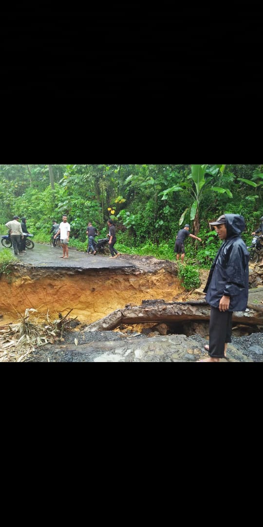 Lagi, Banjir Terjang Kelumbayan dan Kelumbayan Barat, Lima Pekon Terendam, Akses Jalan Putus