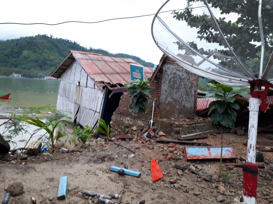 Tsunami Terjang Kelumbayan, Satu Balita Tewas