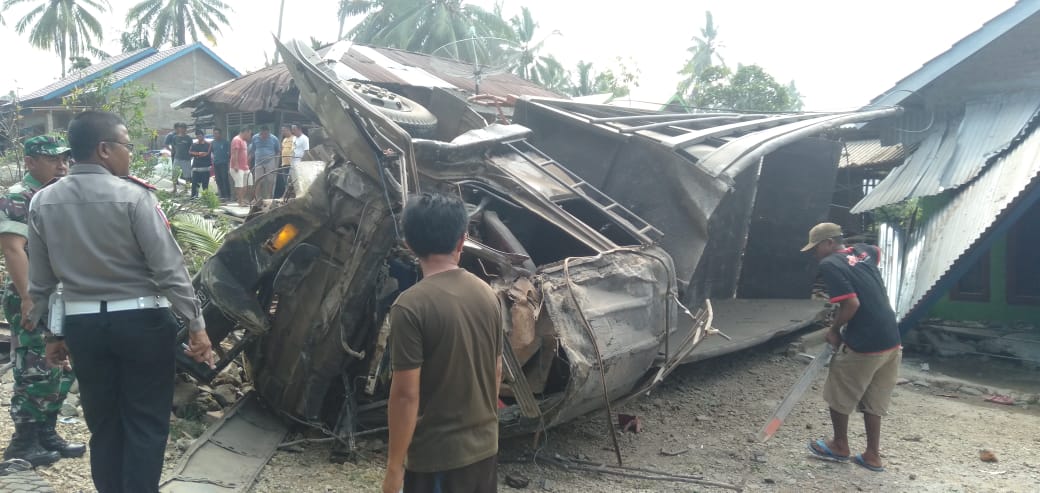 Lagi, Truk Seruduk Rumah Di Jalinbar Kagungan