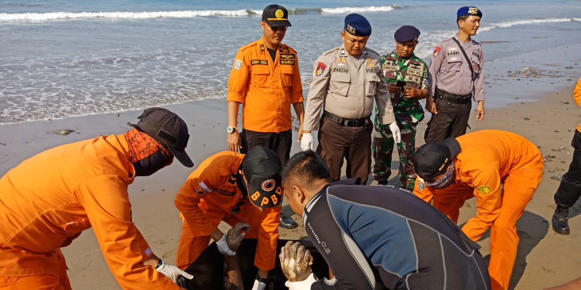 Jasad Buyung Ditemukan di Pantai Limau