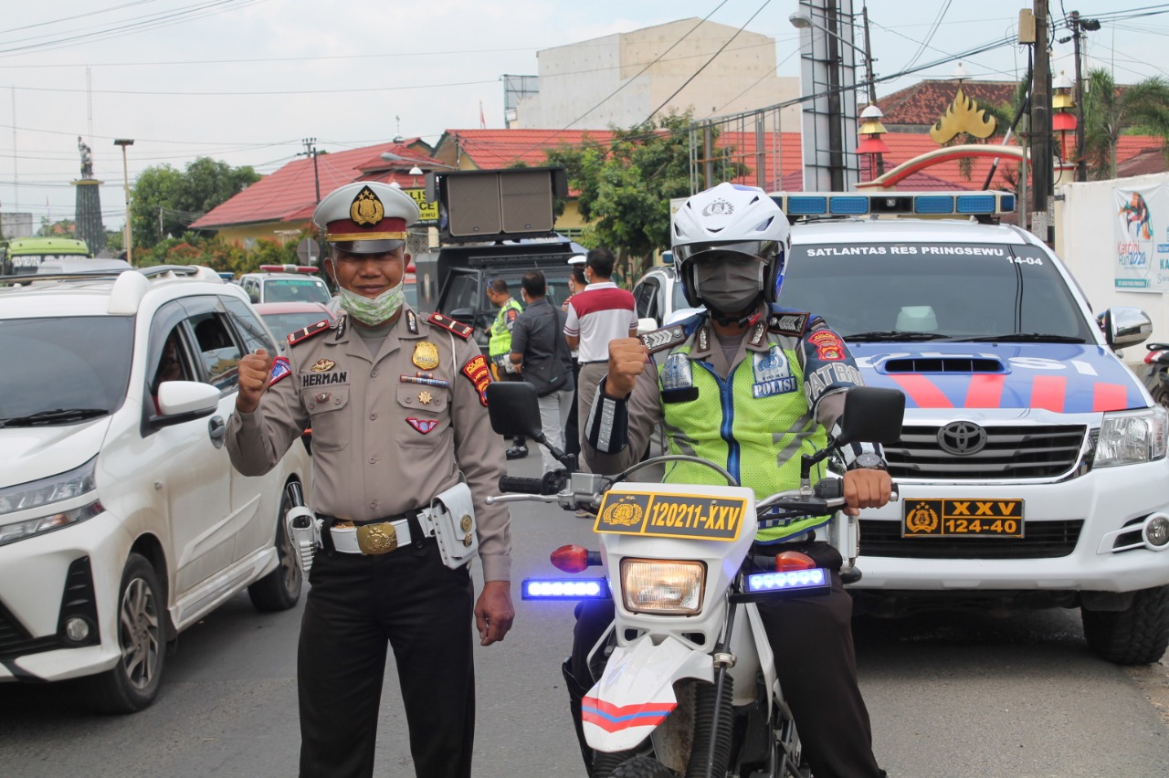 Keliling Desa Imbau Masyarakat Antisipasi Covid-19