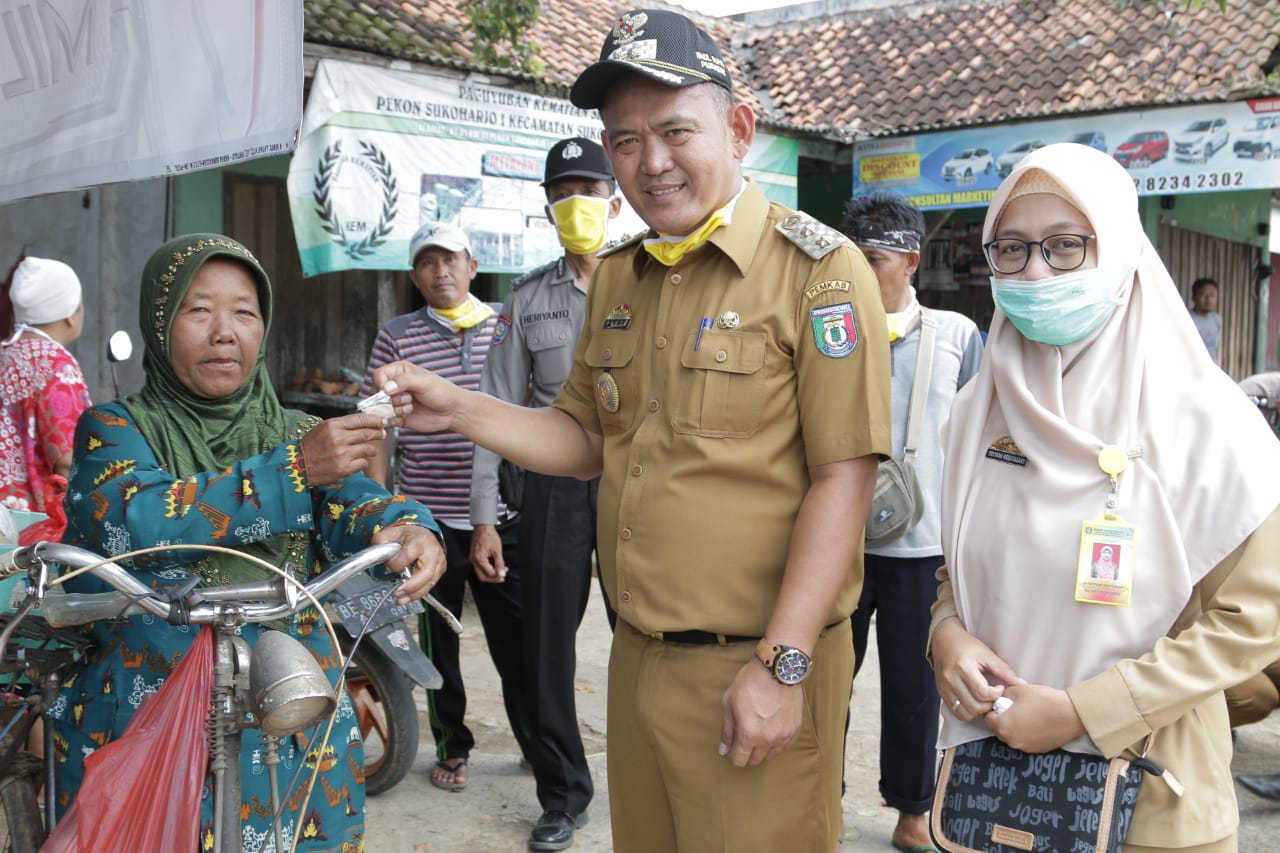 Fauzi Keliling Kampung Kampanyekan Pencegahan DBD dan Covid-19