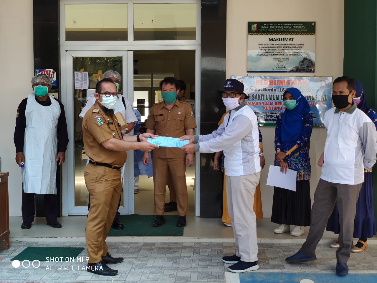 Kampus Bantu APD ke RSUD Pringsewu