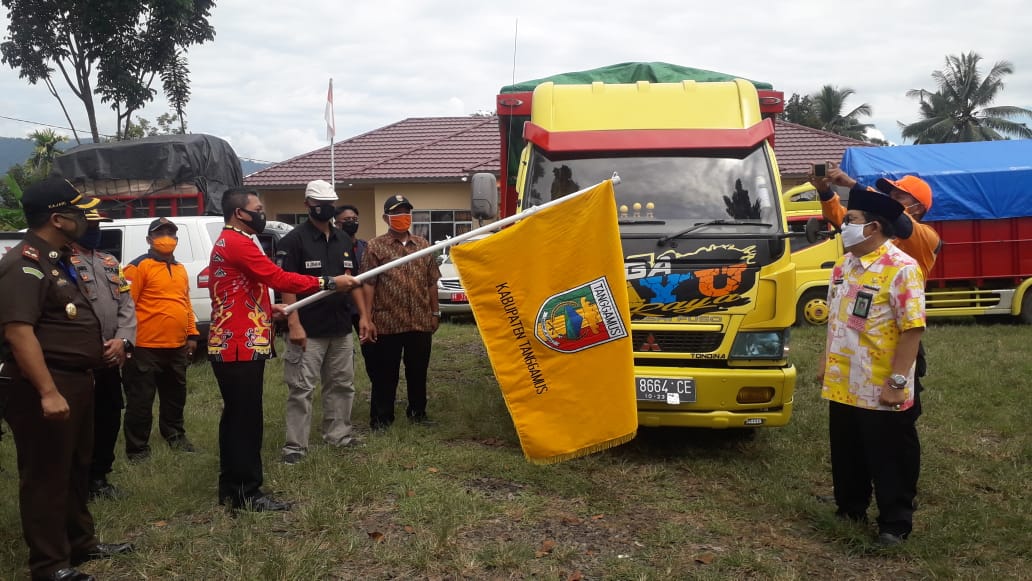 Ketua DPRD dan Wabup Lepas Penyaluran Bansos Pangan Tahap II