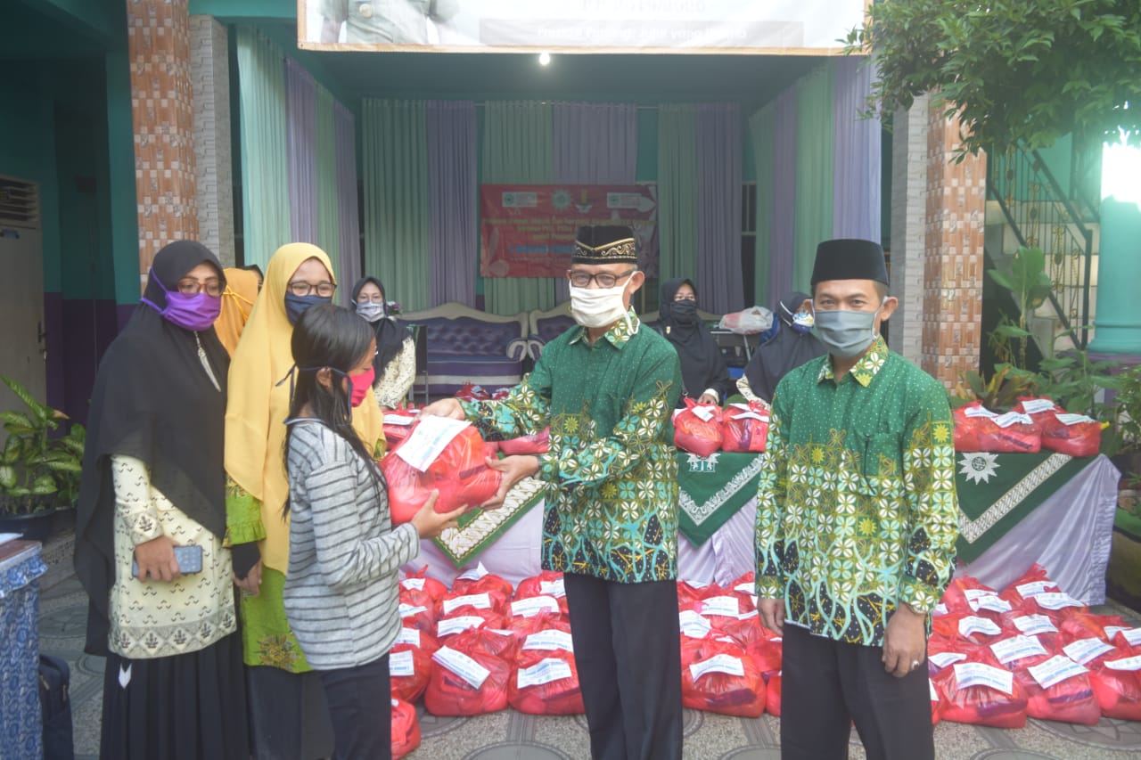 Bantu Masyarakat, Muhammadiyah Gelar Bazar Sembako